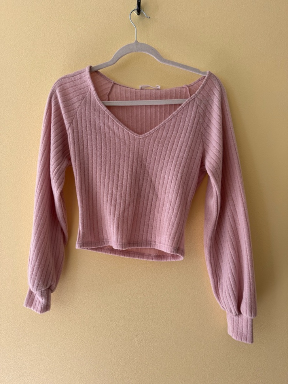 Lush Pink Ribbed V-Neck Cropped Sweater